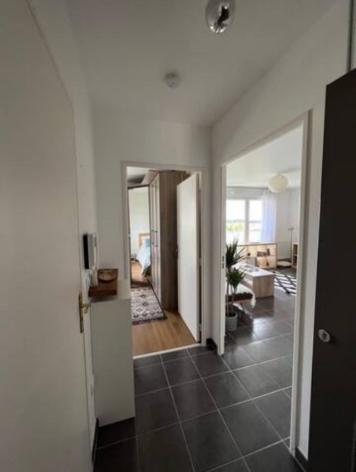 Appartement A 5 Min De Disney Proche Paris Chanteloup En Brie Buitenkant foto